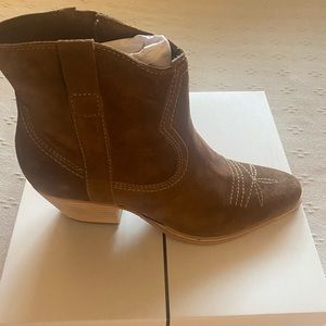 Dolce Vita cowboy boot new, worn once